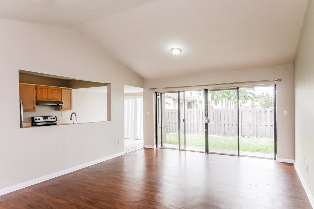 Building Photo - 11010 SW 123rd Ave