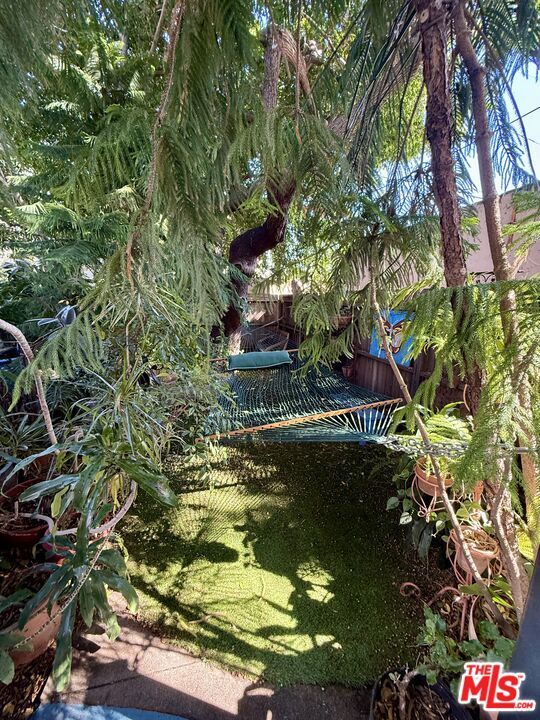 Building Photo - 840 Huntley Dr