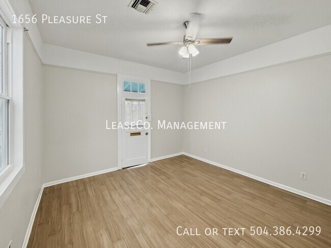 Building Photo - 1656 Pleasure St