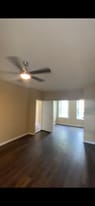 Building Photo - 506 S 13th St
