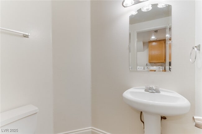 Building Photo - 313 Tuscany Ct