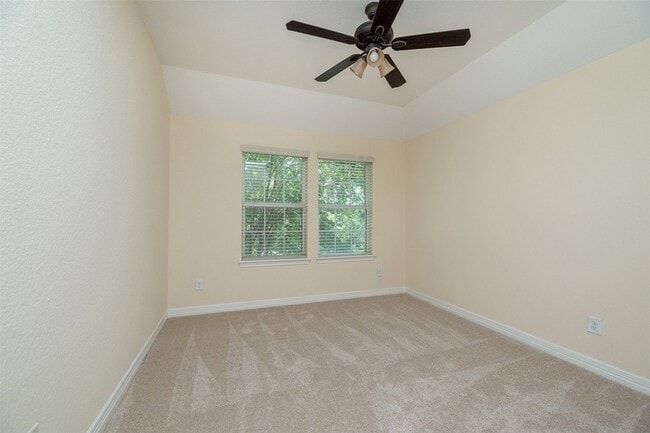 Building Photo - 14103 Park Antique Ln