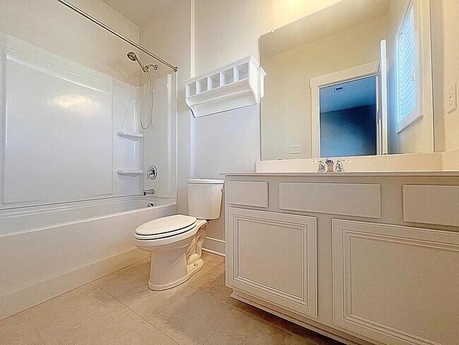 Building Photo - 213 Bank Swallow Wy