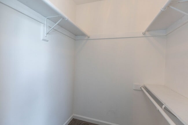 Building Photo - 3 Bed, 2.5 Bath, Townhome in Inwood, WV