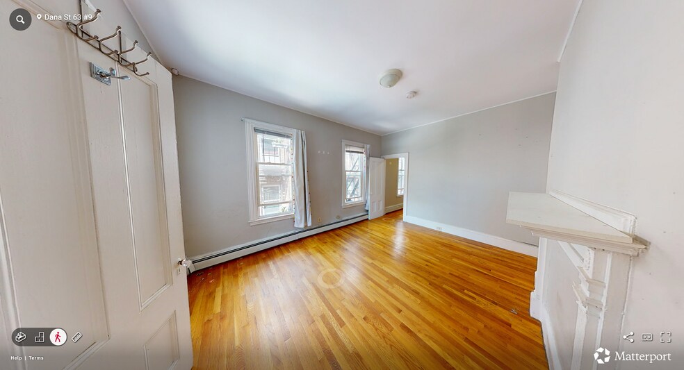 Building Photo - 61 Dana St