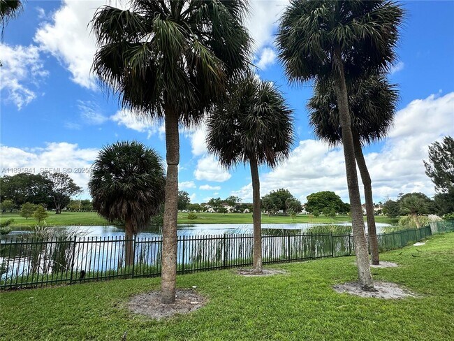 Building Photo - 17500 NW 68th Ave