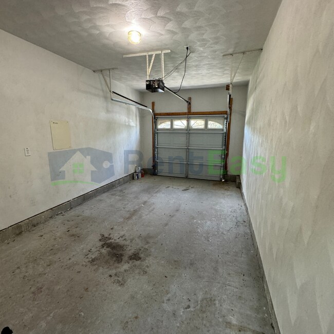 Building Photo - 5208 Pirata Pl