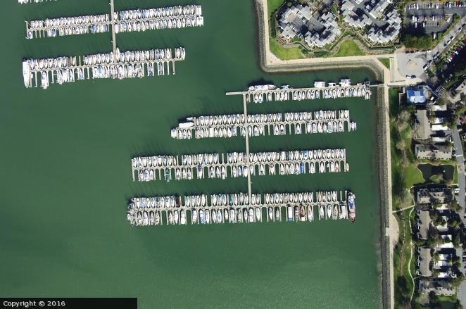 Building Photo - 119 Commodore Dr