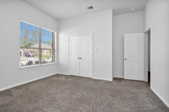 Building Photo - 31411 Raleigh Creek Dr