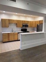 Building Photo - 1408 Beacon St
