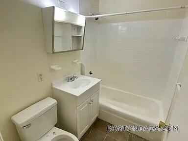 Building Photo - 66 Homer Ave