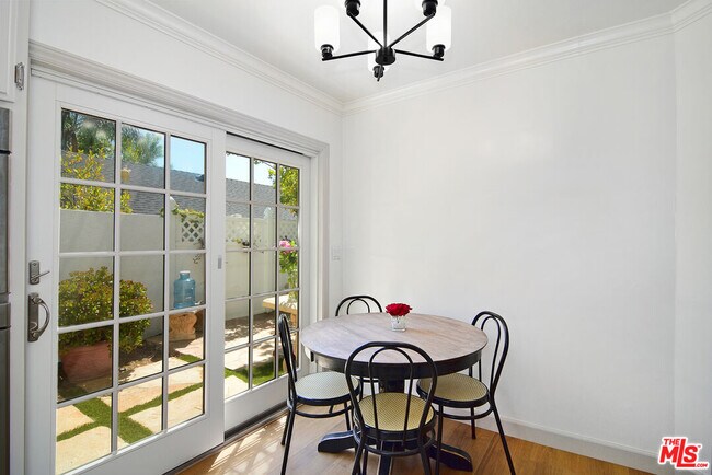 Building Photo - 5020 Dantes View Dr