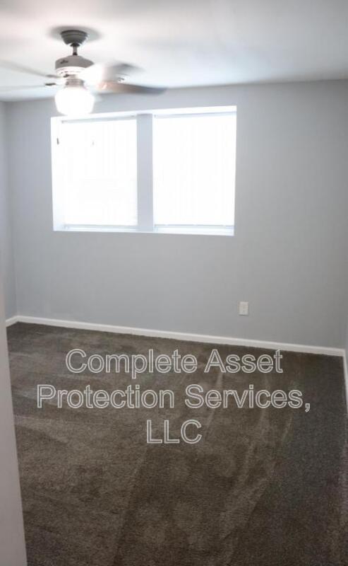 Building Photo - 7302 W Taft St