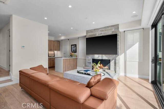 Building Photo - 441 34th St