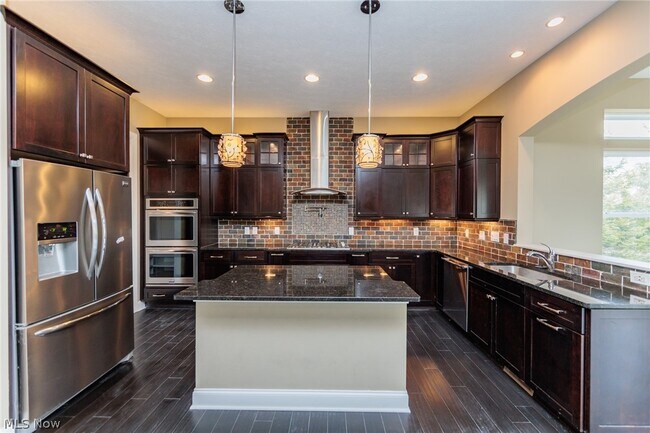 Building Photo - 36591 Wendell St