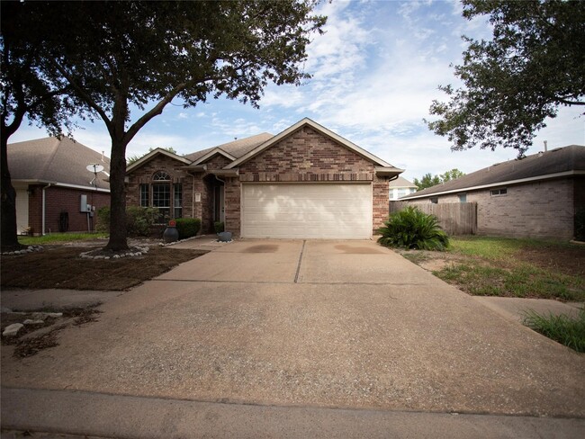Building Photo - 16714 Mallory Bridge Dr
