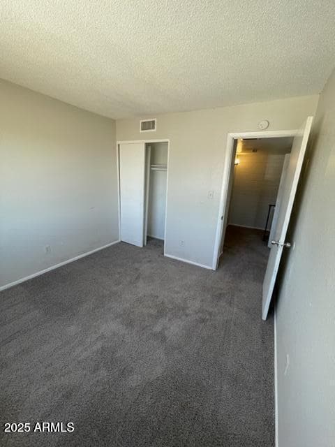 Building Photo - 4236 S 46th Pl