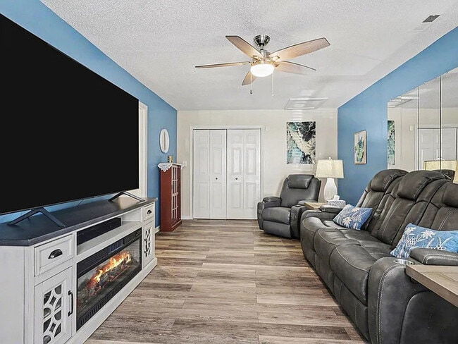 Building Photo - Earn Wealth While Leasing - Like a Homeowner - Lease to Own