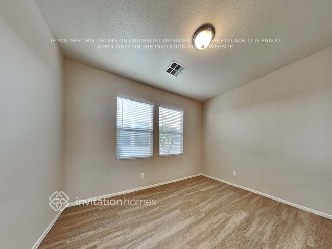 Building Photo - 4920 Whistling Acres Ave