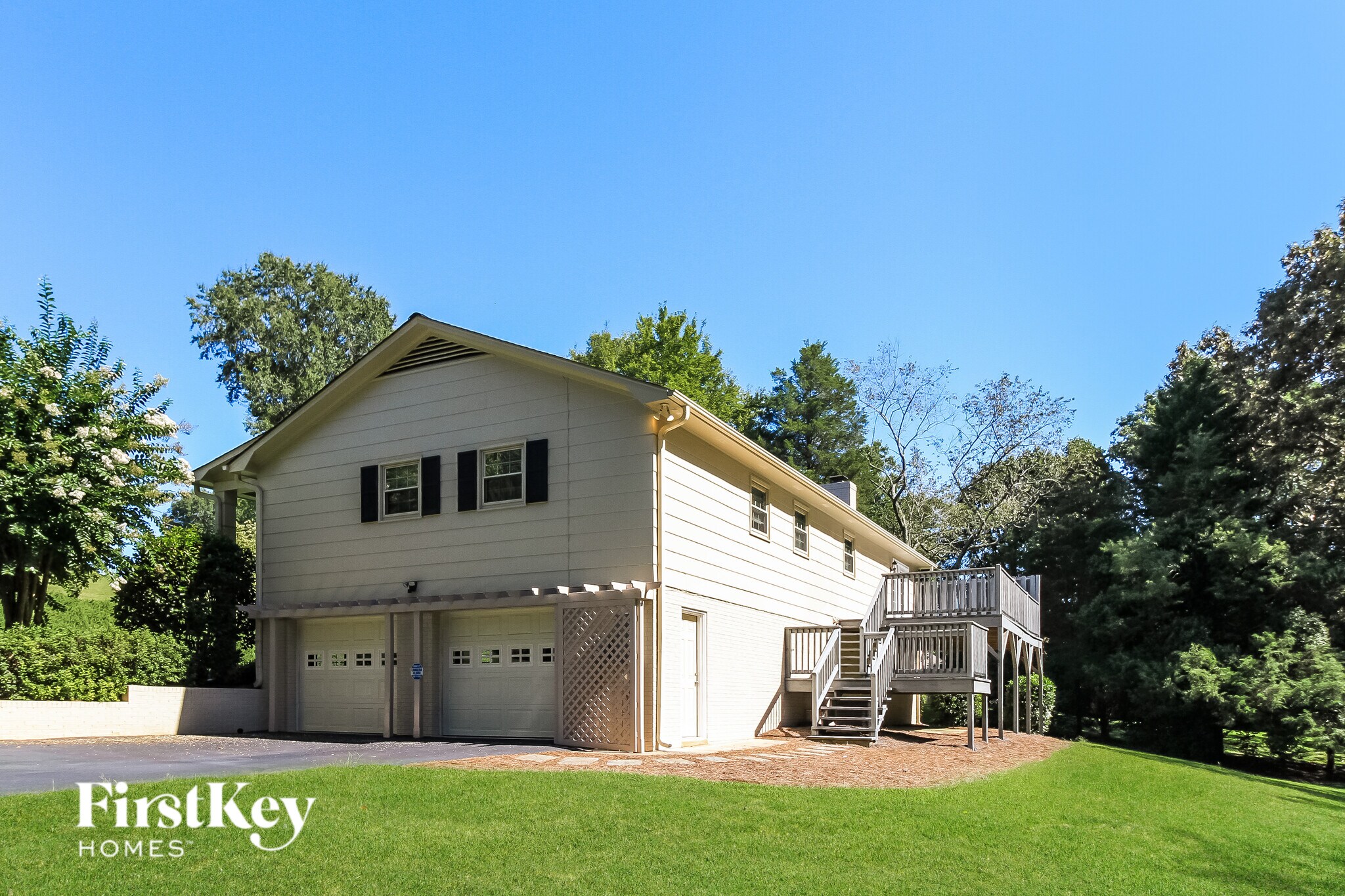 Building Photo - 5601 Kane Dr