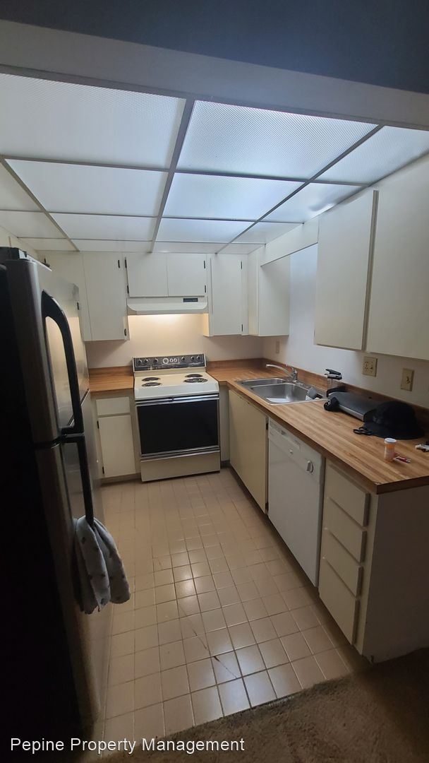 Building Photo - 2 br, 1 bath House - 2862 SW 39th Ave