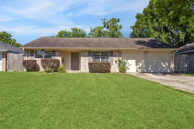 Building Photo - 8010 Braeburn Valley Dr