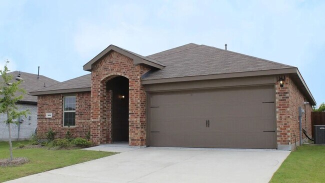Building Photo - Beautiful new 4-bedroom, 2-bath home with an open floor plan, granite kitchen, two-car garage, an...
