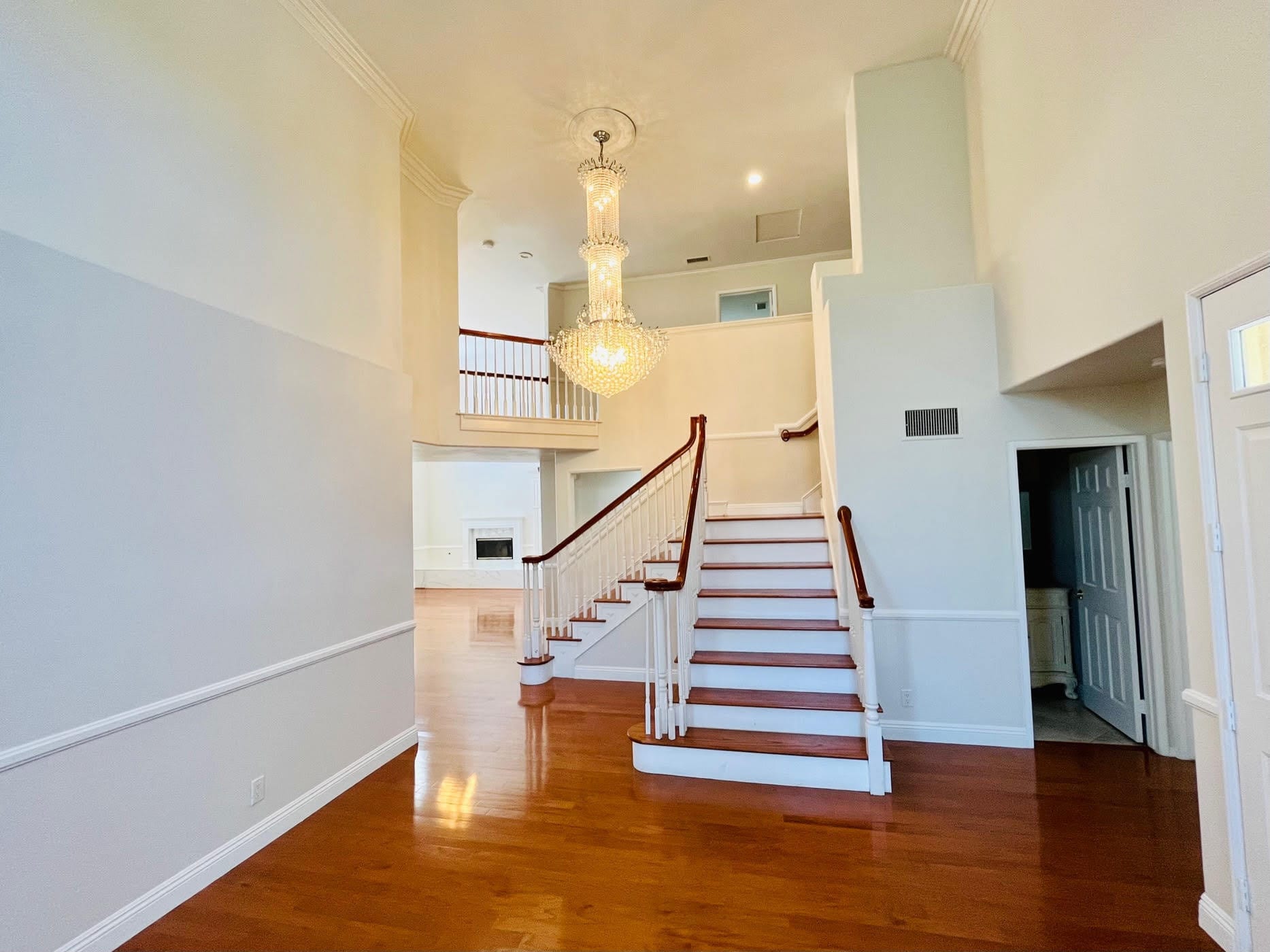 Building Photo - 26421 Partridge Dr