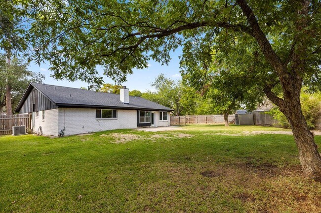 Building Photo - 12307 Nova Ct