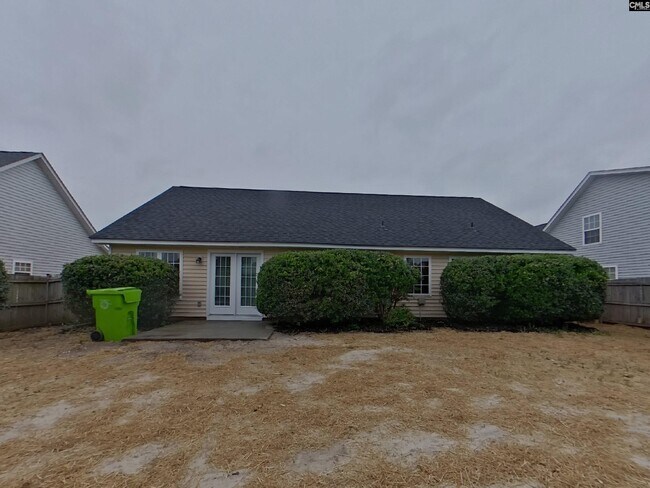 Building Photo - 608 Cottontail Ct N