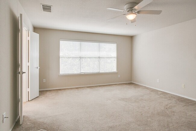 Building Photo - 5824 Melanie Ct