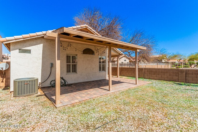 Building Photo - 3211 E Kristal Way