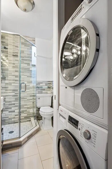 Building Photo - 134 Orchard St