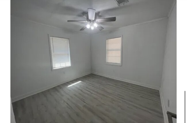 Building Photo - 1764 Aline Ave
