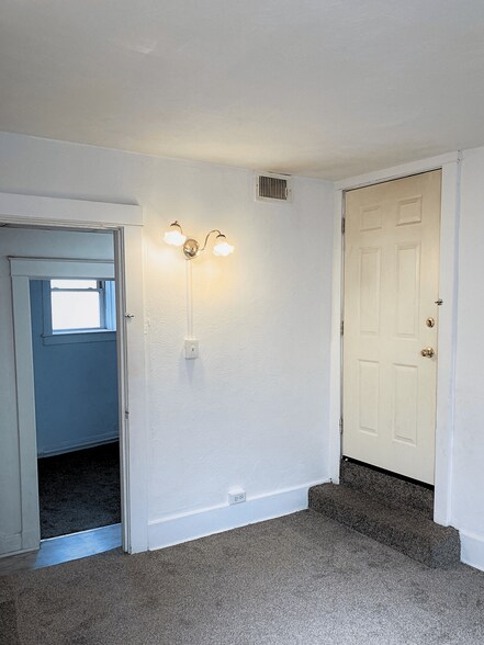 Bedroom 1 - 626 Maryland Ave