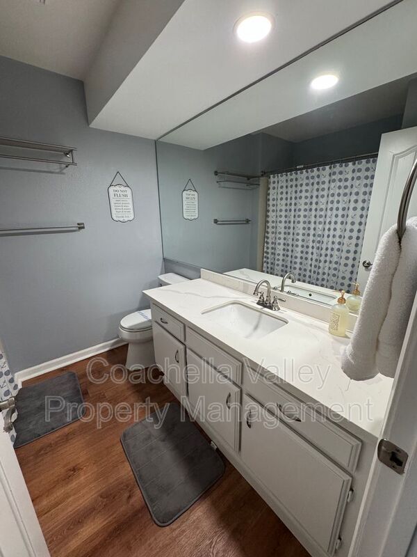 Building Photo - 44060 Dalea Ct