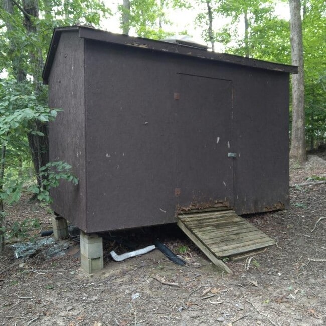 Building Photo - 394 Rock Hill Dr