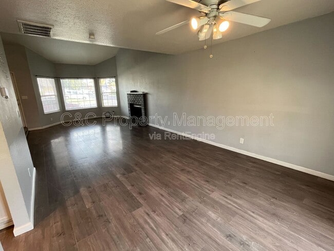 Building Photo - 3805 Rotterdam Ave