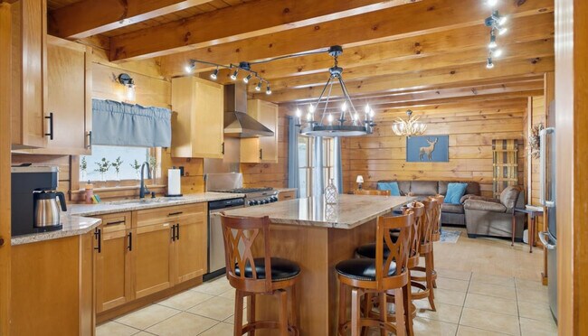 Building Photo - 241 Campbell Rd