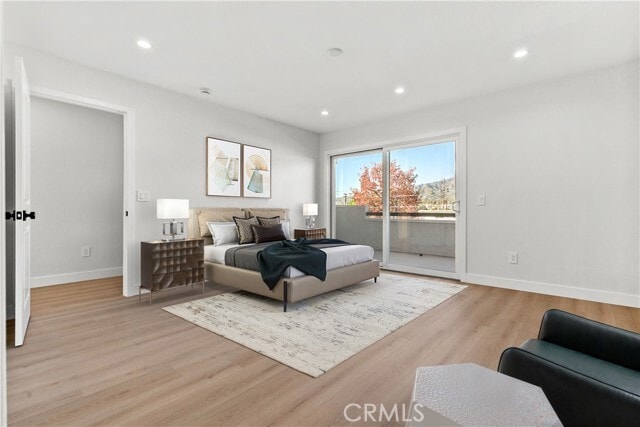 Building Photo - 552 Hahn Ave