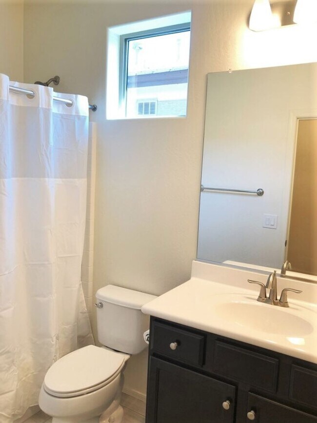 Building Photo - Coming Soon! Stunning 3 bed, 2 bath locate...