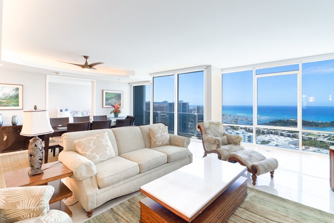 Building Photo - 1296 Kapiolani Blvd