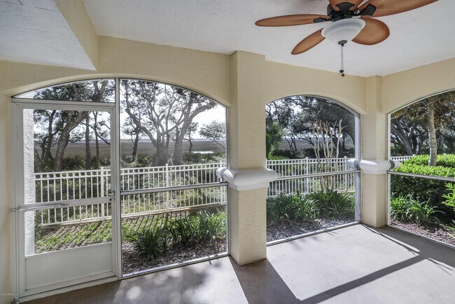 Building Photo - 215 S Ocean Grande Dr