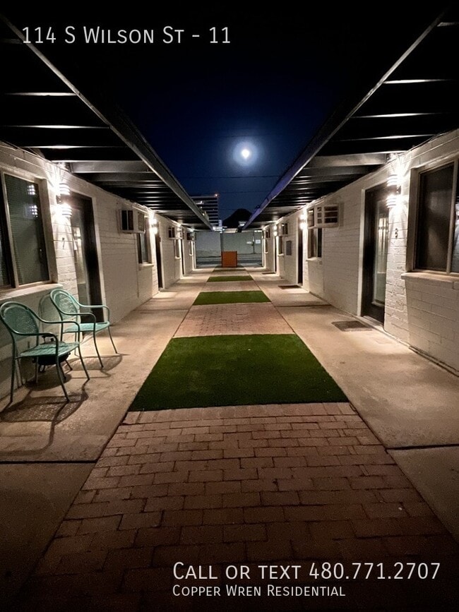 Building Photo - 114 S Wilson St