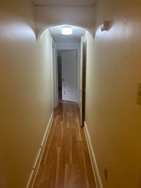 Building Photo - 416 N Webster Ave