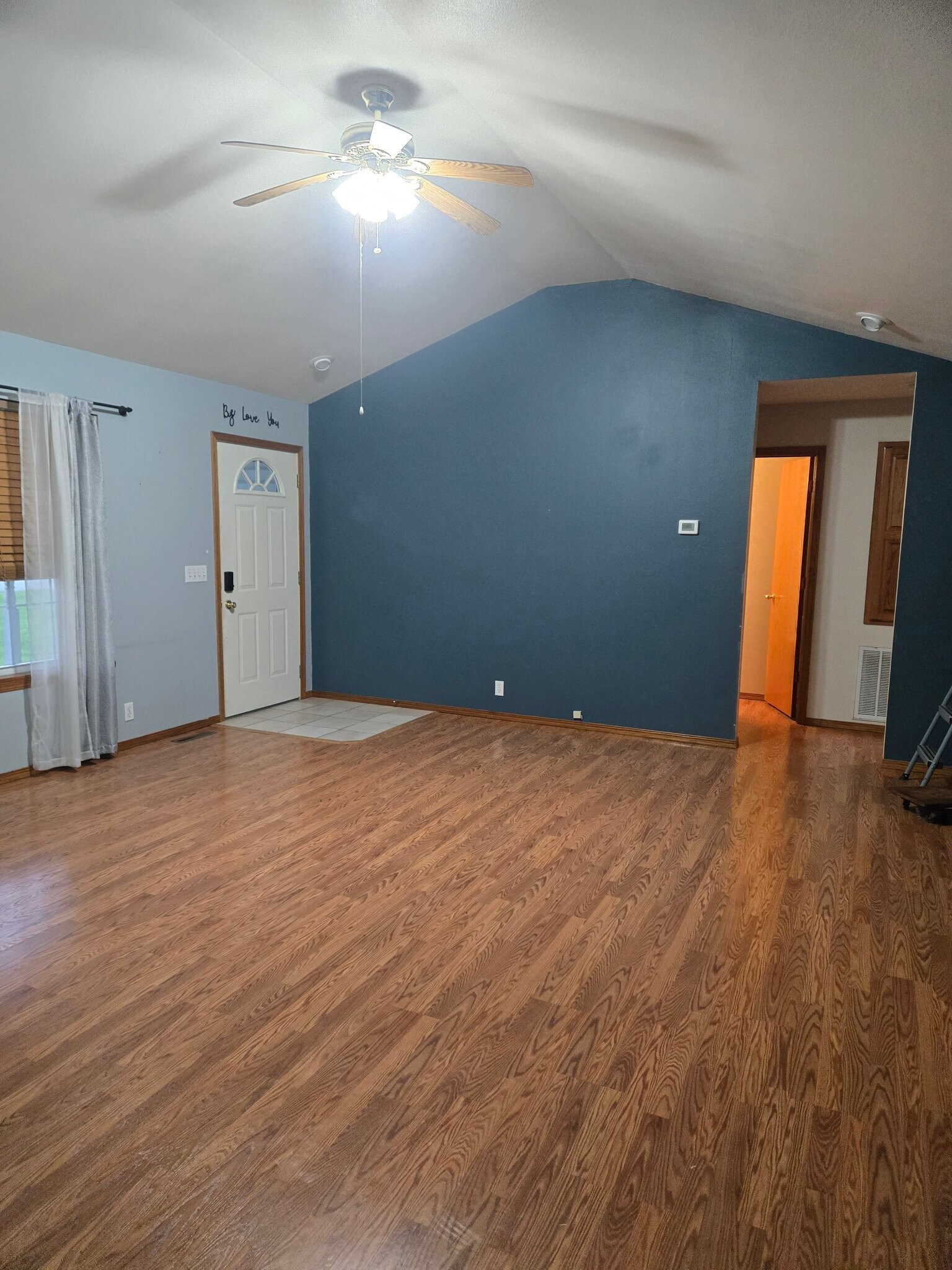Building Photo - 210 Azalea St