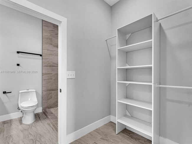 Building Photo - 803 N 20th St