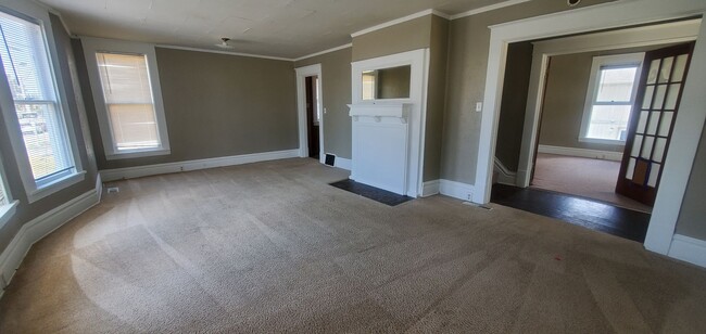 Building Photo - Pre-leasing 4Bd/3.5Ba