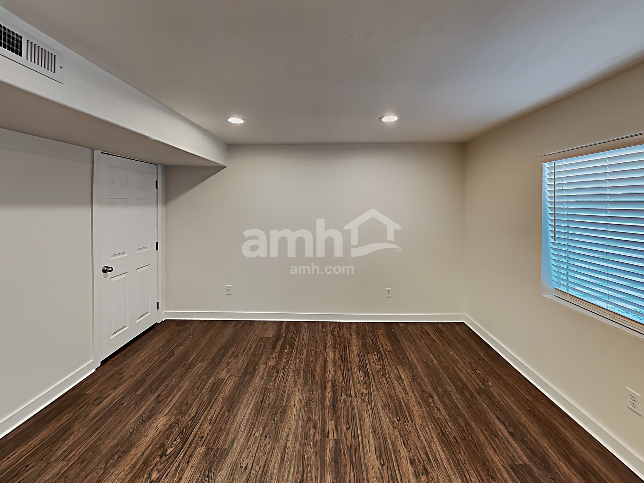 Building Photo - 7893 S Gaea Ct