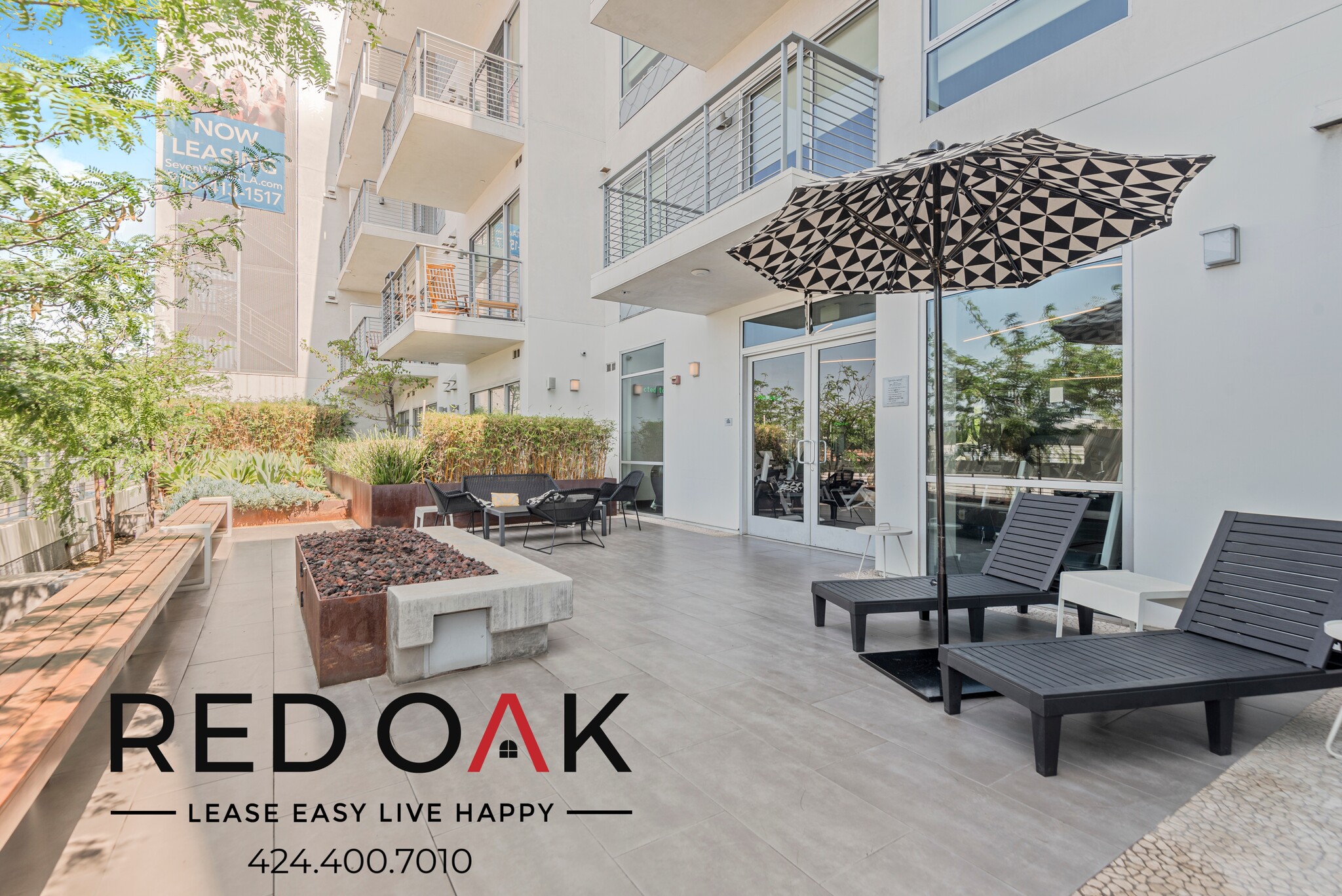 Building Photo - 1331 W 7th St